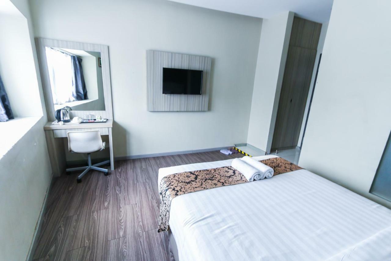 Hotel 99 Kepong Kuala Lumpur Bagian luar foto